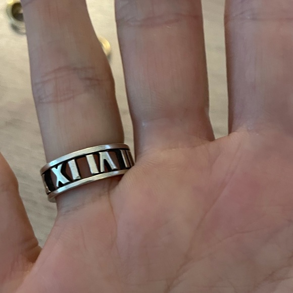 TIFFANY & CO. ATLAS RING - Picture 5 of 8